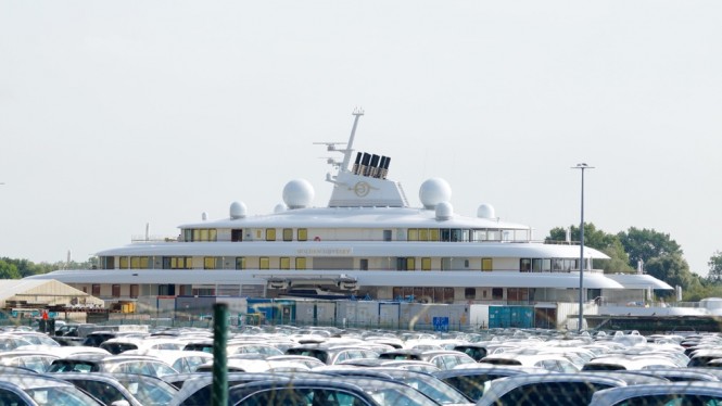 Superyacht GOLDEN ODYSSEY - Photo by DrDuu