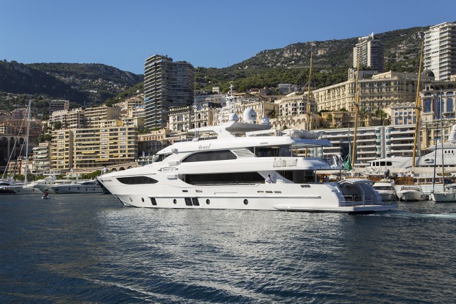 Striking Majesty 135 Motor Yacht JEWEL by Gulf Craft on display at MYS