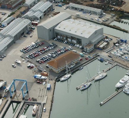 Re-launch of beautiful 41m classic yacht CAMBRIA