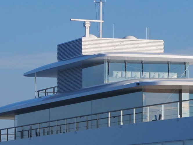 Mega Yacht VENUS - Photo by Guillaume & Amandine Conti and Feadship Fanclub