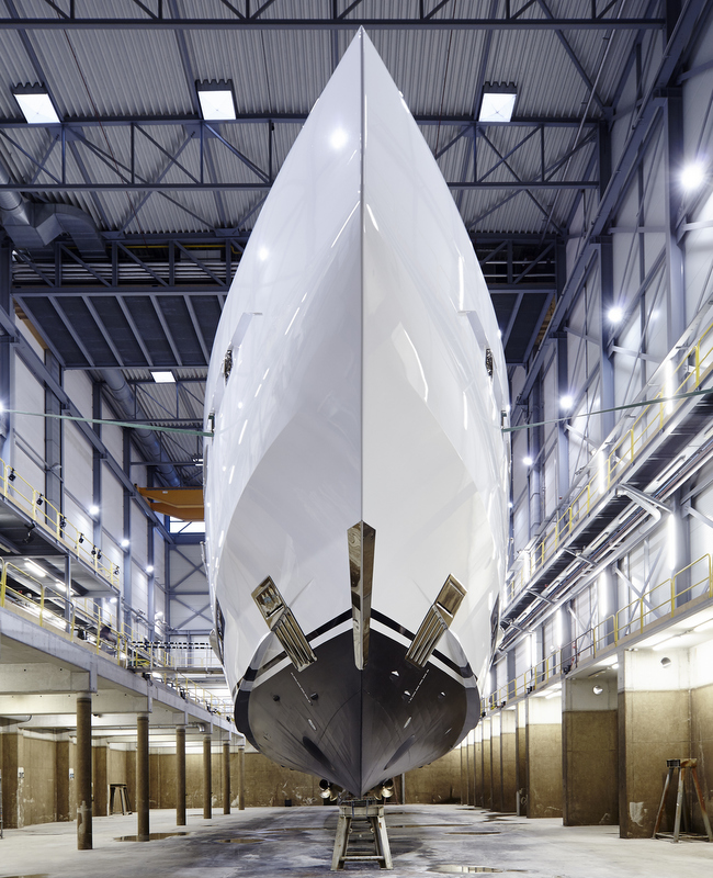 AMORE MIO Yacht - Photo by Dick Holthuis