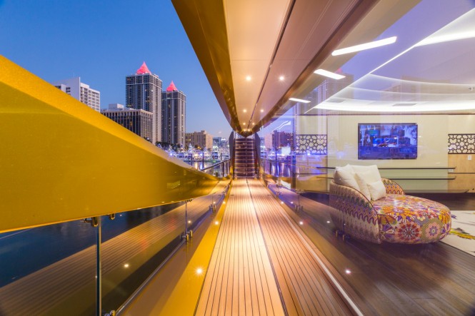 Glasshape to feature DuraShield Marine superyacht glass chosen by The World’s Finest Private and Charter Yachts at METS 2015