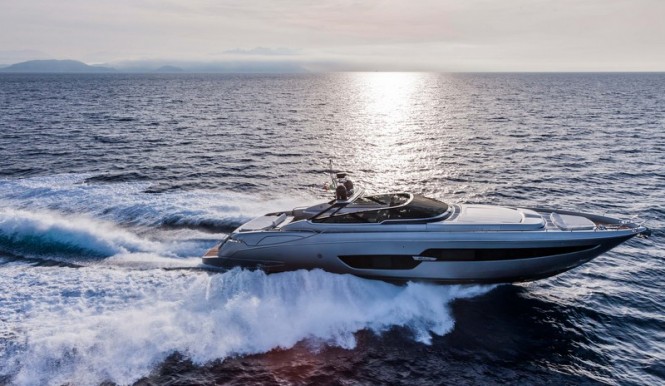 Two American Yacht Debuts for Ferretti Group at FLIBS 2015