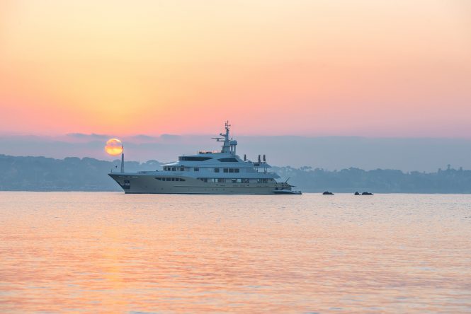 Beautiful Charter Yacht JADE 959 in Burma