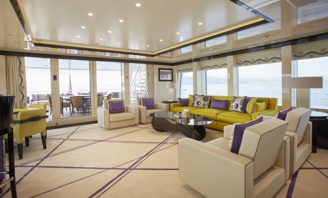 MADAME KATE - Bridge Deck Saloon