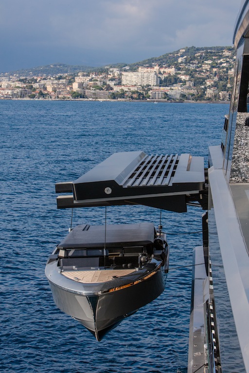 Atlante yacht
