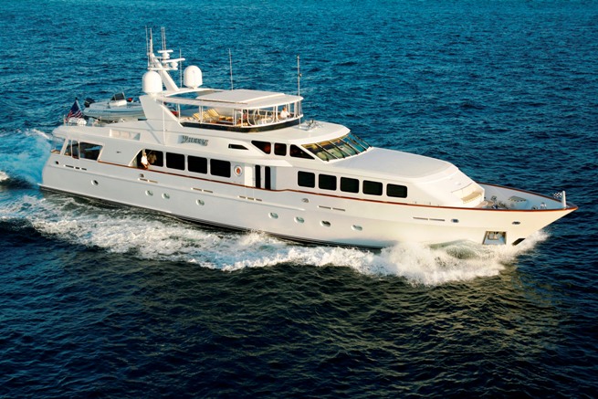 No Delivery Fees for CARTE BLANCHE Superyacht in The Bahamas