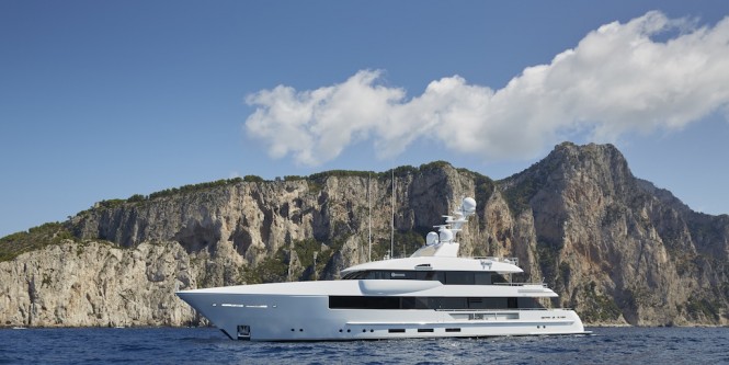 44.2m Custom-Built Luxury Yacht MOON SAND by FEADSHIP