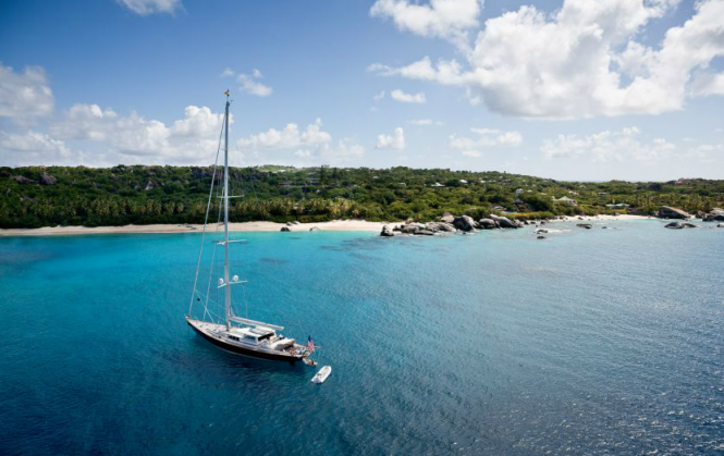 Sailing yacht MARAE
