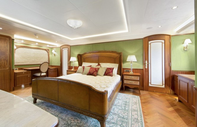 Santa Maria T - Master stateroom