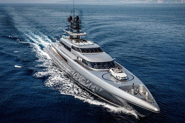 Selection of Luxury Superyachts to be displayed at Yachts Miami Beach 2016