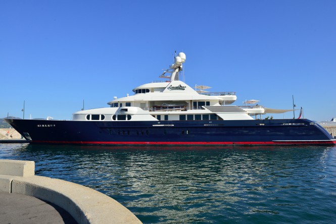 S/Y Cocoa Bean. Photo by Christo303