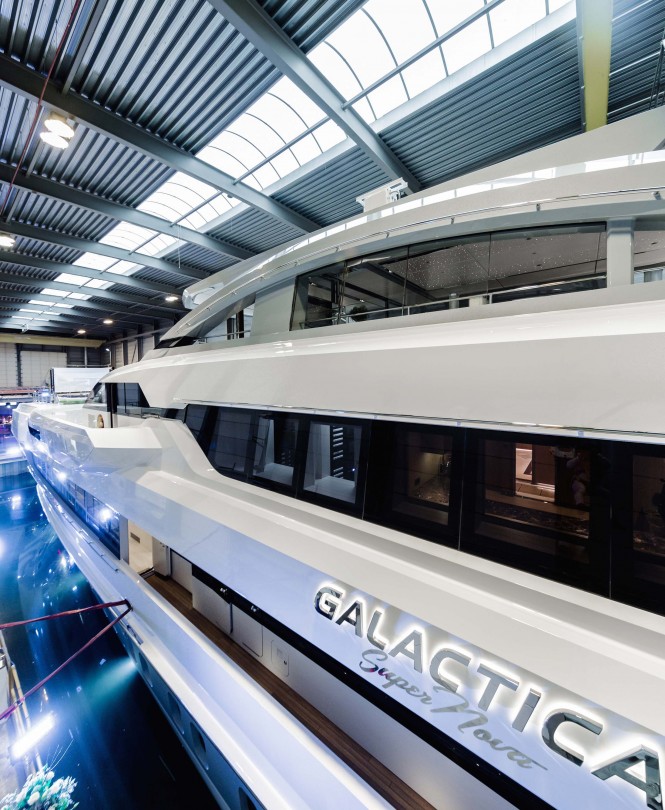 GALACTICA SUPER NOVA SUPERYACHT - photo Guillaume Plisson