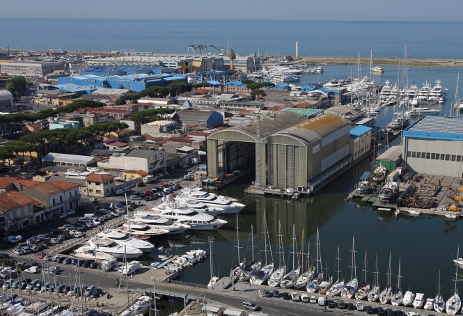 42M Superyacht DOMANI Hits Water at Benetti