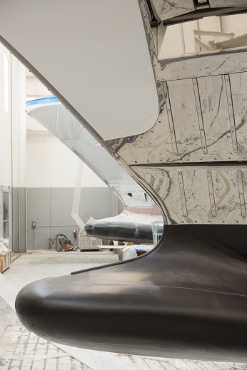 Hull 36 Silver Lining