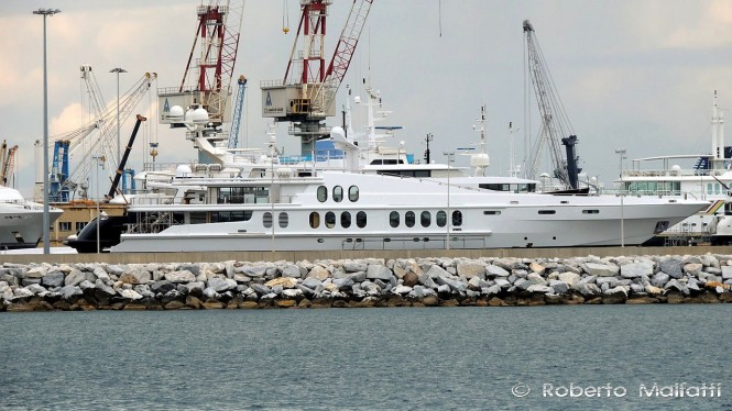 55m Superyacht OBSESSION spotted in Italy?