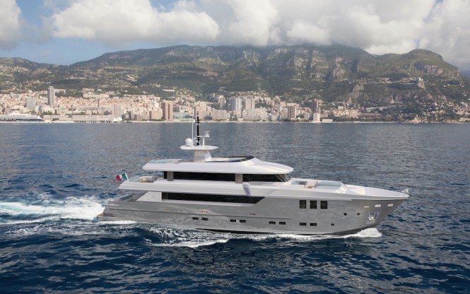 35m Motor Yacht GIPSY – OTAM Custom Range SD35 in Final Stages of Construction