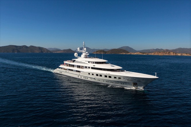 Superyacht Axioma available in Mediterranean