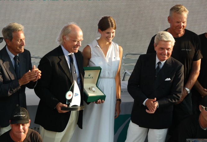 International Maxi Association President Thomas Bscher accepts the Wally class prize. Photo: International Maxi Association