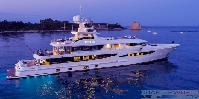 AMELS yacht ELIXIR celebrates its success with Baccarat SuperYacht World Trophy at the Monaco Yacht Show 2016