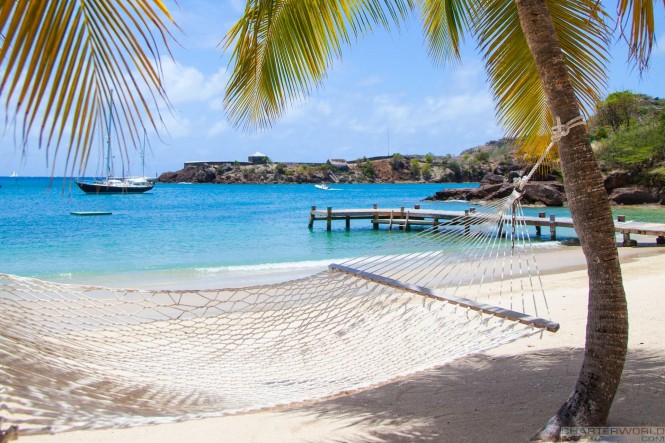 Antigua by Mirjam Bleeker