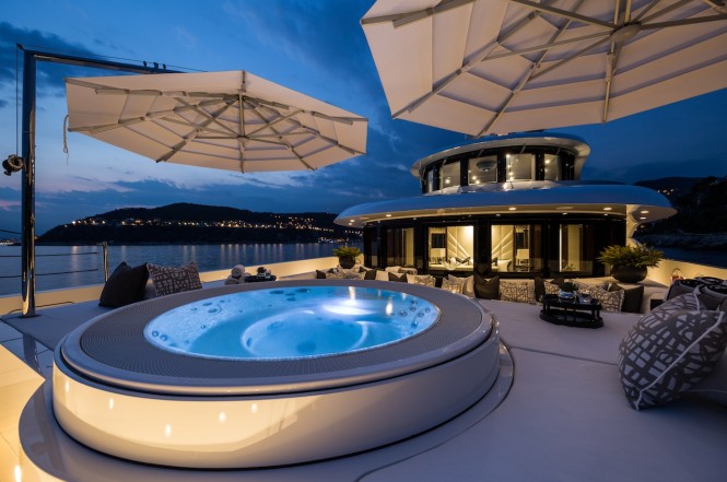 benetti-11-11_exterior_credits-jeff-brown-4