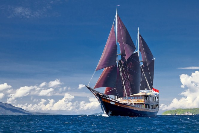 Traditional Sailing Yacht DUNIA BARU to host opening cocktail party at Asia Superyacht Rendezvous 2016
