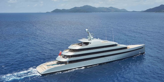 Feadship Mega Yacht SAVANNAH Winner at ISS Awards