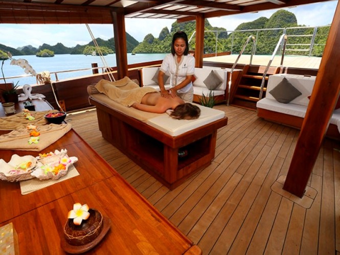 8 Impressive Superyachts for New Year’s charter