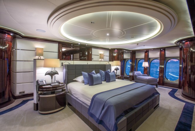 Dream. Master stateroom