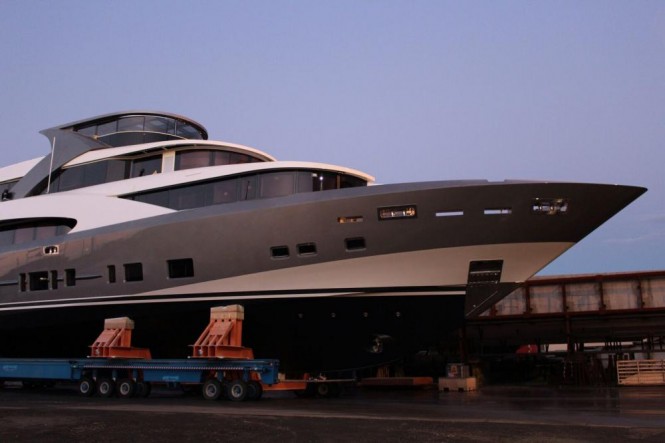 Launched: Superyacht 4400 Fast Fly by Couach