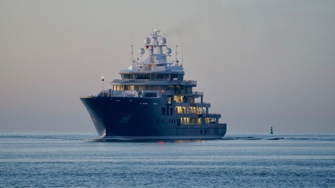 Exclusive Video: Mega Explorer Yacht U116 arrived Bremerhaven