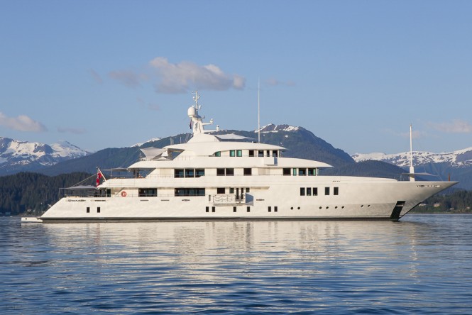 Head-turning Party Girl still available for Caribbean and Bahamas charters