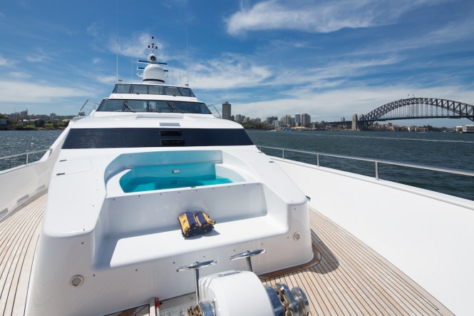 OSCAR II - Foredeck