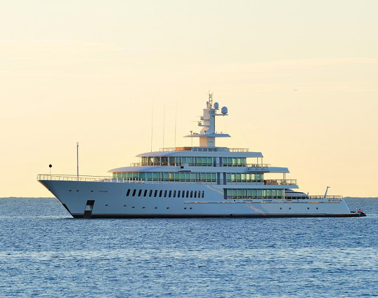 10 Luxury Superyachts Owned by Famous People
