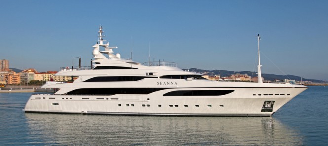 Charter luxury yacht Seanna in the Mediterranean