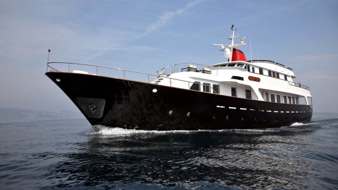 Special offer: Reduced rates for classic Mediterranean charter yacht Happy Day