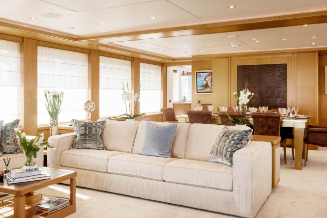 Motor yacht OASIS - Main salon and formal dining area