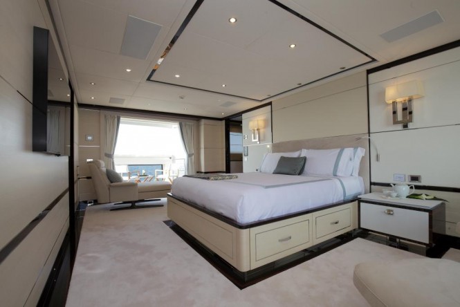 Motor yacht SKYLER - Master suite