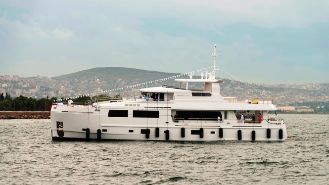 Project Serenitas II: the new 31.70m motor yacht by Mengi-Yay