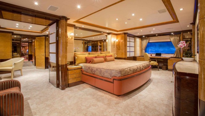 Luxury yacht DIANE - Master suite