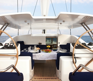 Sailing yacht NOSTROMO - Alfresco dining in the cockpit