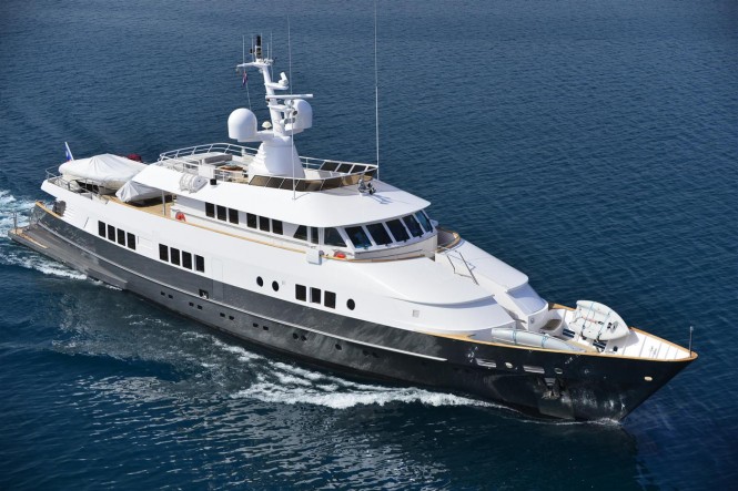 Refitted luxury yacht BERZINC back for Western Mediterranean charters from mid-May 2022