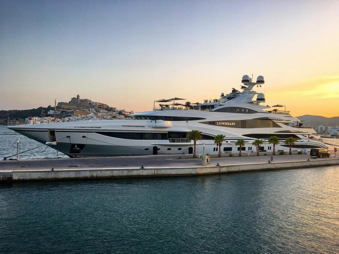 Summer Season Starts Now: 10 of the Best Superyacht Photos so far