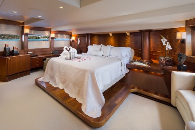 M/Y BRAZIL - Master suite
