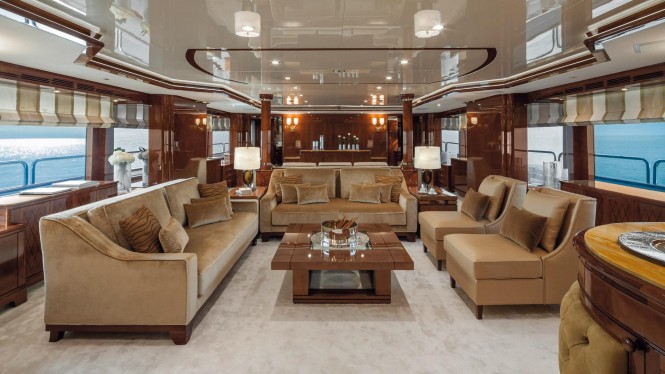Motor yacht CHECKMATE - Main salon