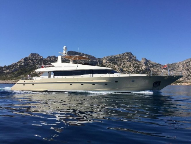 Special Rate in July for 31M West Med Charter Yacht EVIDENCE