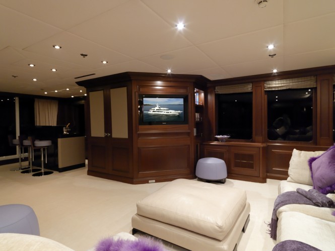 Motor yacht MY LITTLE VIOLET - Skylounge