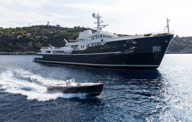 Charter explorer yacht Legend in Antarctica this winter