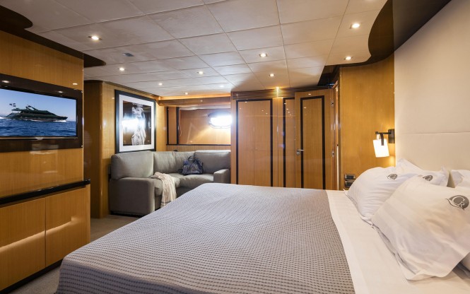 Luxury yacht CAN'T REMEMBER - Master stateroom